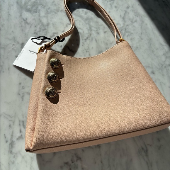 💯% Authentic Balmain Shoulder Bag - Picture 10 of 10